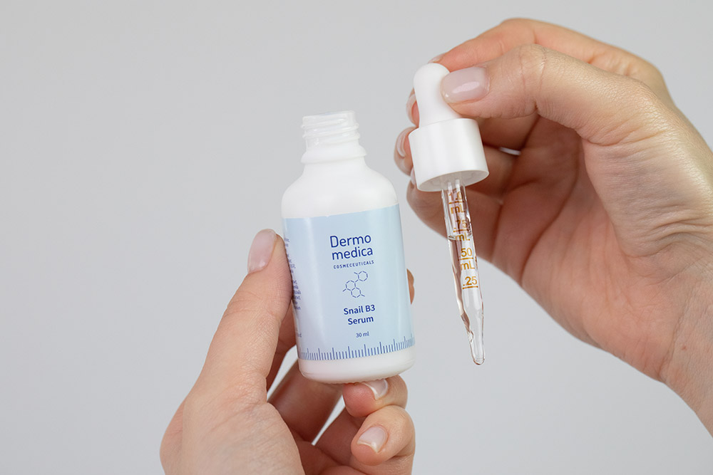 Dermomedica CICA B5 Foam Cleanser + Snail B3 Serum ZESTAW Regeneracyjna pianka do mycia twarzy 60 ml + Serum z ekstraktem ze śluzu ślimaka, witaminą B3 (niacynamidem) i beta-glukanem 15 ml