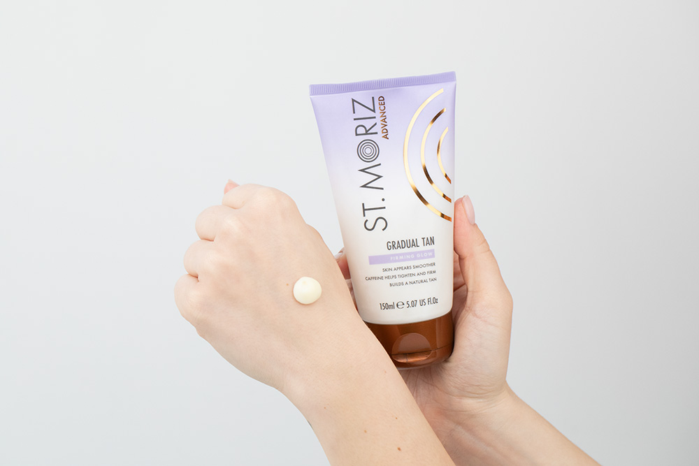 St Moriz Firming Glow Tan Lotion Ujędrniający balsam do stopniowej opalenizny 150 ml