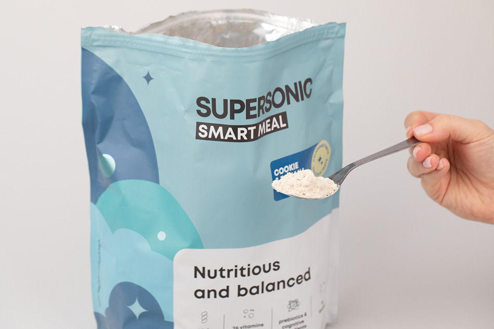 Supersonic Smart Meal Pełnowartościowy posiłek o smaku ciasteczkowo-bananowego smoothie 1300 g