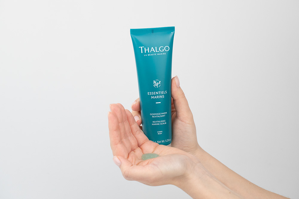 Thalgo Revitalising Marine Scrub Rewitalizujący peeling morski do ciała 150 g