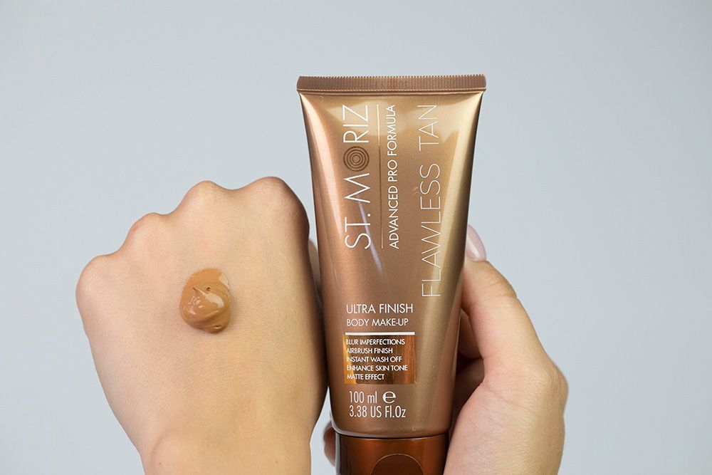 St Moriz Ultra Finish + Spray Tan In A Can Medium ZESTAW Makijaż ciała udoskonalający skórę 100 ml + Opalająca mgiełka do ciała 150 ml