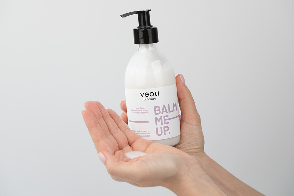 Veoli Botanica Balm me Up Nawilżająco-odbudowujący lekki balsam ceramidowy 290 ml