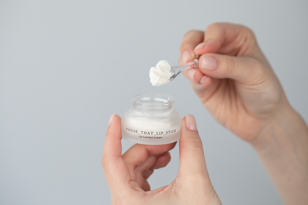 Whose That Lip Stick Lip Comfort Cream Krem przeciwzmarszczkowy do ust i konturu ust 20 ml