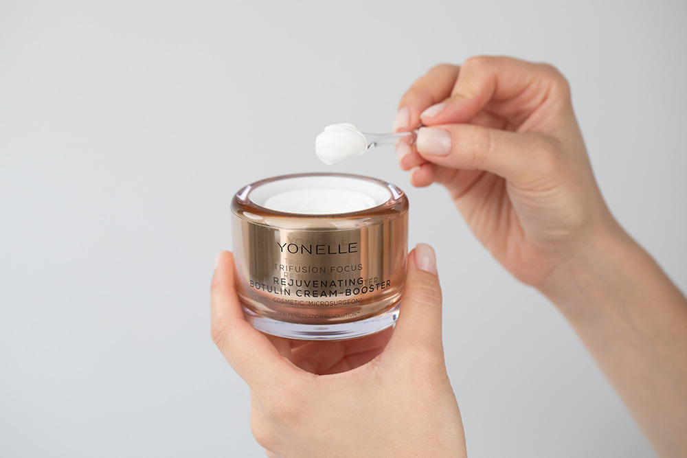 Yonelle Rejuvenating Botulin Cream Booster Odmładzający krem botulinowy 55 ml