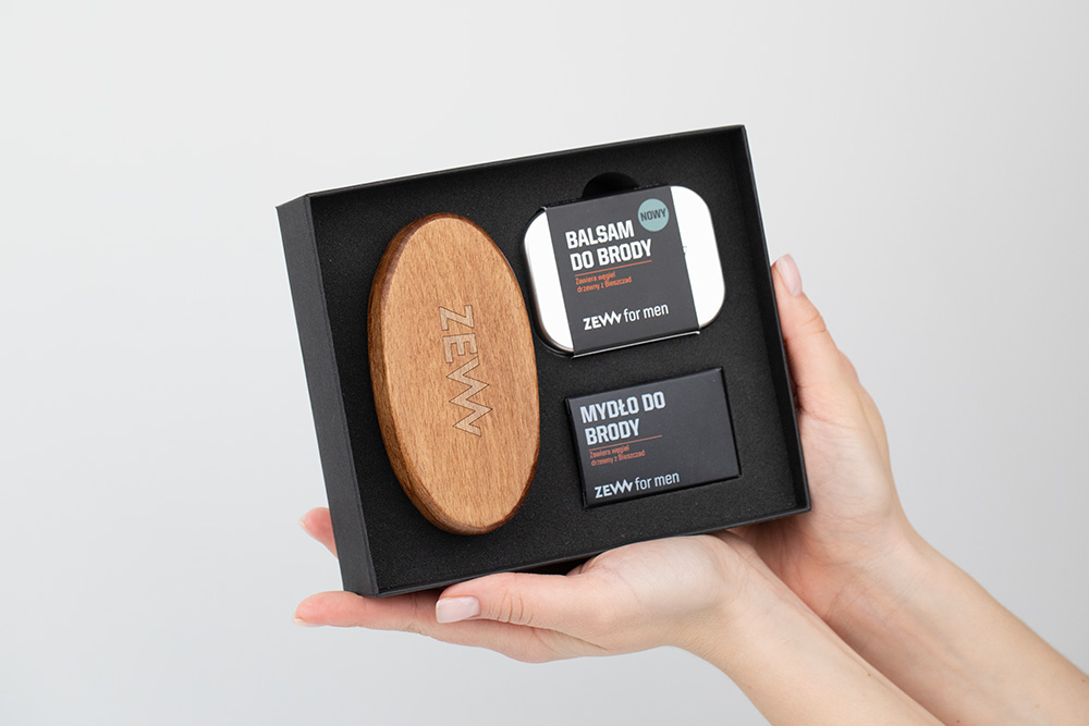 Zew For Men Zadbany Brodacz ZESTAW Balsam z węglem drzewnym 80 ml + Szczotka 1 szt + Mydło do brody 85 ml