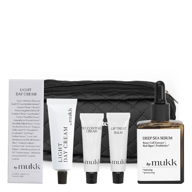 By Mukk Day Care Kit ZESTAW Nawilżające serum 30 ml + Lekki krem na dzień 30 ml + Krem pod oczy 12 g + Balsam do ust 12 ml + Kosmetyczka 1 szt