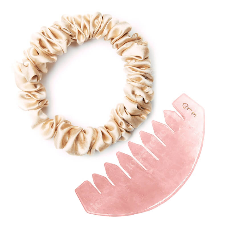 Easy Livin Gumka do włosów + Grzebień z Różowego Kwarcu ZESTAW Frotka z jedwabiu (złota) 1 szt. + Wykonany ręcznie grzebyk z kamienia 1 szt.