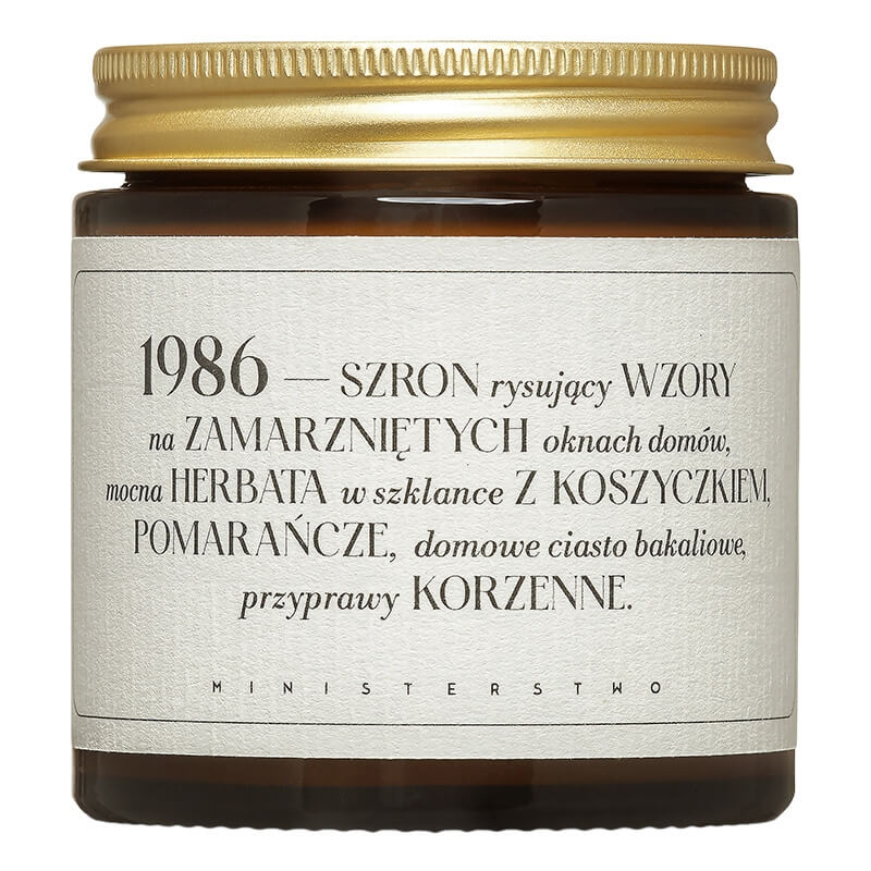 Ministerstwo Dobrego Mydła Świeca Zapachowa 1986 Świeca na bazie wosków roślinnych o nucie korzenno-cytrusowej 120 ml