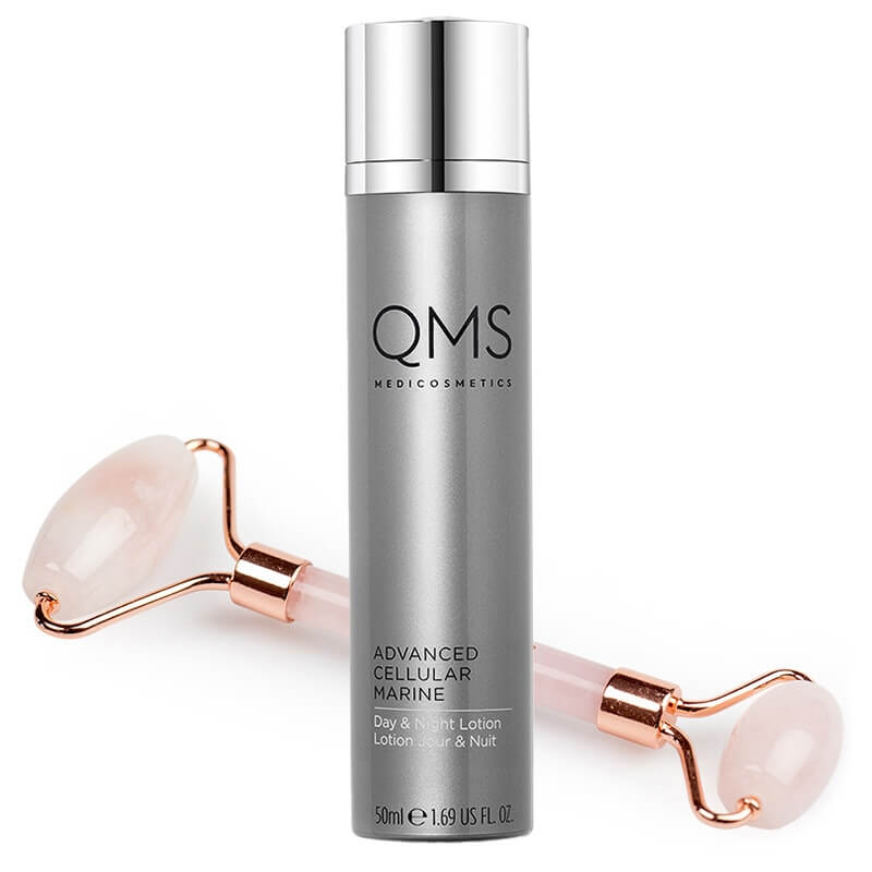 QMS Day And Night Cream + Roller Gratis ZESTAW Zaawansowany krem z komórkami macierzystymi 50 ml + Roller do masażu twarzy z różowego kwarcu 1 szt