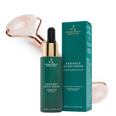 Aromatherapy Associates Radiance Boost + Roller Gratis ZESTAW Serum rozświetlające30 ml + Roller z różowego kwarcu 1 szt GRATIS
