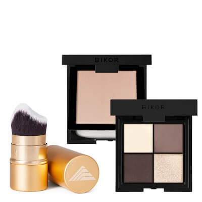 Bikor True Colors ZESTAW Puder - N°3 8 g + Cienie do powiek - N°11 4x2g + Pędzel 3D wysuwany 1 szt