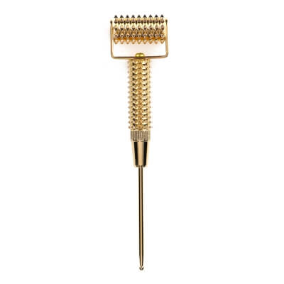 Easy Livin Gold Derma Roller 24 K Roller z miedzi pokryty złotem, niwelujący zmęczenie i stres 1 szt.
