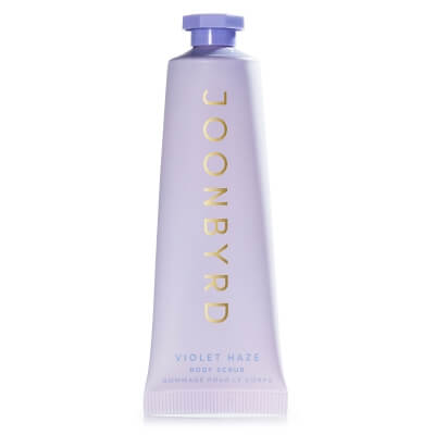 Joonbyrd Violet Haze Body Scrub Peeling do ciała o nutach zapachowych wanilii, piżma, białej lilii, kremowej czekolady i kardamonu 30 ml