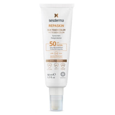 Sesderma Repaskin Silk Touch Color SPF 50 Koloryzujący krem zapewniający wysoką ochronę przeciwsłoneczną 50 ml