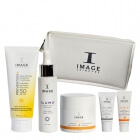 Image Skincare Nutrition Trio Set ZESTAW Ochrona przeciwsłoneczna 95 ml + Wzmacniacz rozjaśniający przebarwienia 30 ml + Krem odżywczy 56,7 g + Maska 7,5 ml + Maska 7,5 g + Kosmetyczka