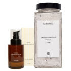 La Bomba Eucalyptus Patchouli + Shimmer Body Oil ZESTAW Sól do kąpieli z olejkami eukaliptusa i paczuli 580 g + Rozświetlający olejek do ciała 50 ml