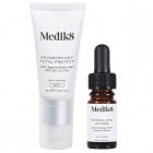 Medik8 Advanced Day Total Protect spf 30 + Intelligent Retinol 3TR ZESTAW Krem nawilżający przeciwko oznakom starzenia SPF 30, 15 ml + Wzmocnione serum z witaminą A 0,3%, 4 ml